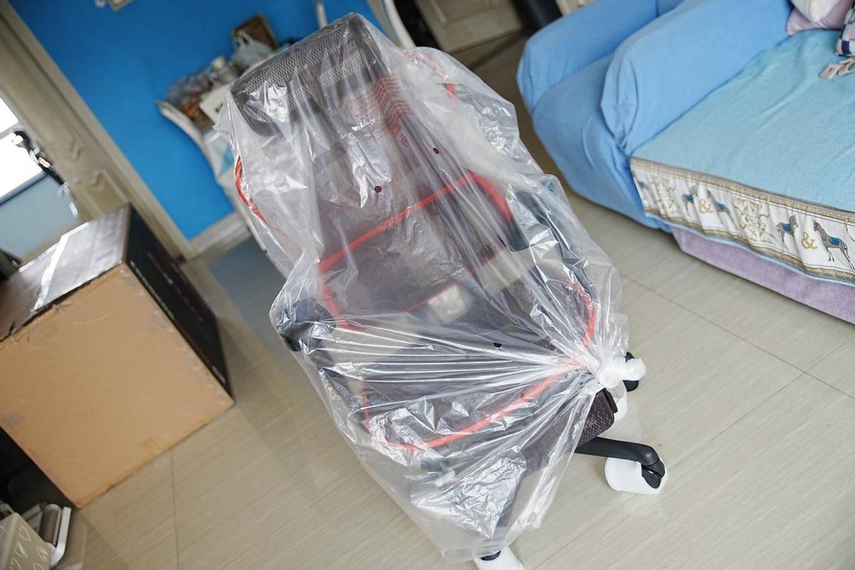 电竞工学椅选购指南功能材质都拉满就是不一样开元棋牌app买对不买贵？保友金豪雄鹰X9(图5)